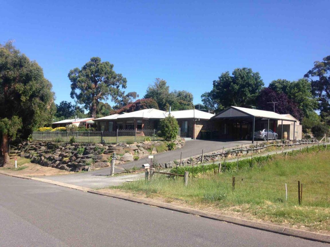 ホテル Adelaide Hills Escape Woodside エクステリア 写真
